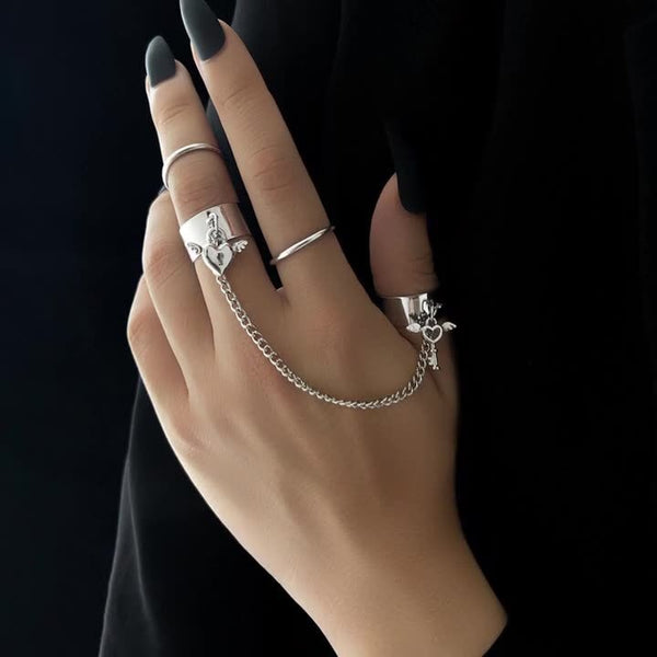 Aiyana Chain Link Rings – watereverysunday