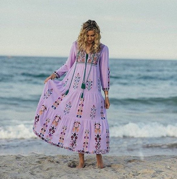 Floral Embroidered Maxi Folk Dress White / L Floral Embroidered Maxi Folk Dress White / L
