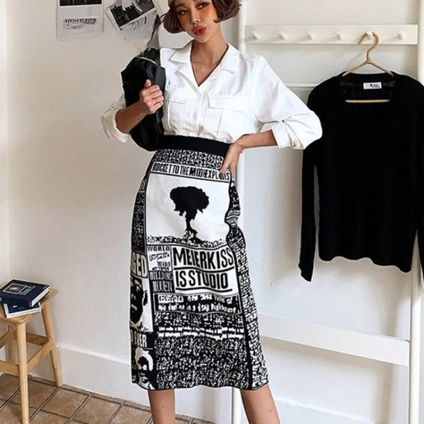 Elora Newspaper Graphic Prints Knit Pencil Skirts – watereverysunday