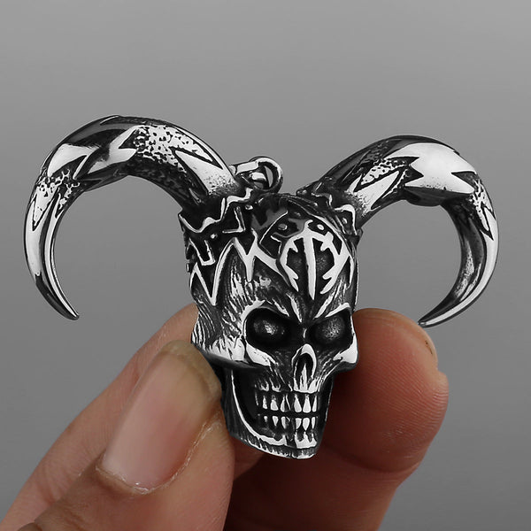 Joker Skull Necklace – watereverysunday