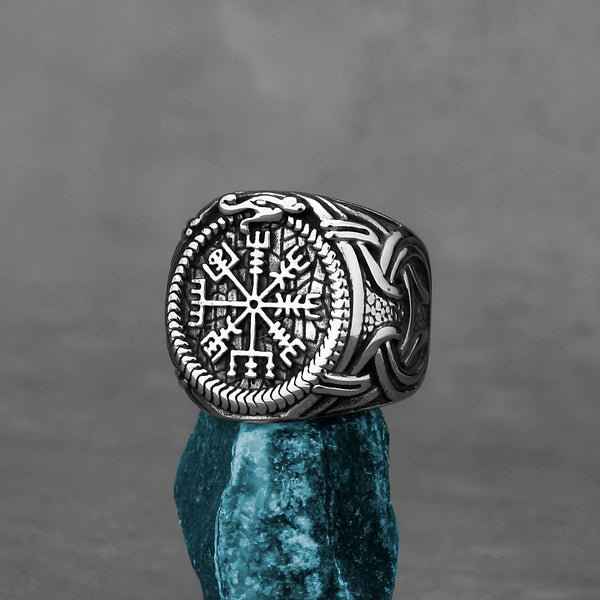 Viking Amulet Ring – watereverysunday