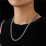 Circular Vertical Pattern Chain Necklace watereverysunday