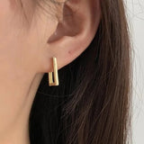 Dafne Minimalist Square Hoop Earrings