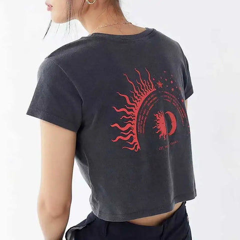 Soleil Luna Graphic Print Cropped T-Shirt