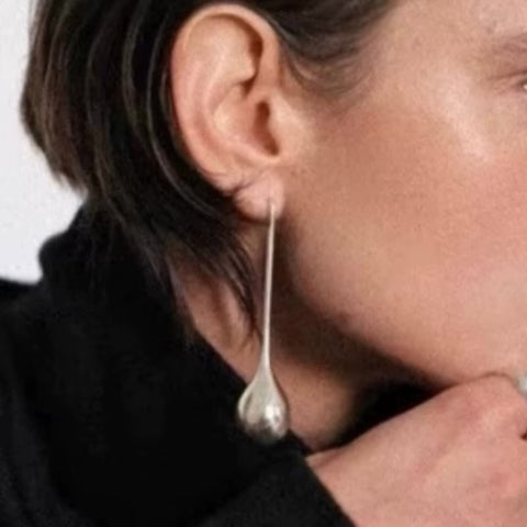  Isola Teardrop Bar Earrings