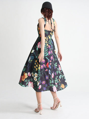 Malena Dark Spring Floral Dress watereverysunday Malena Dark Spring Floral Dress watereverysunday