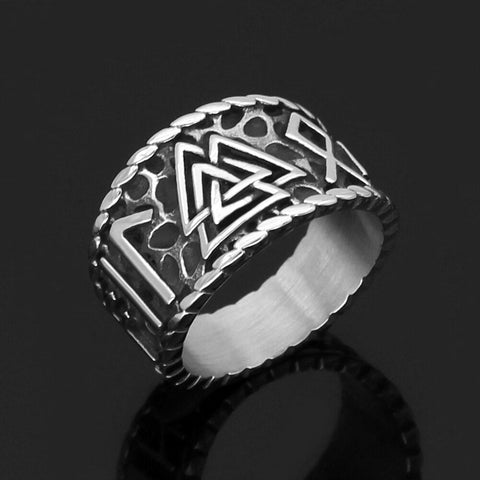 Odin Valknut Rune Amulet Ring watereverysunday