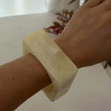 Regina Vintage Acrylic Resin Ivory Bangle Bracelets