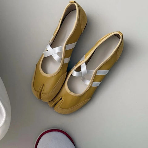 Kiera Tabi Split-Toe Ballet Flats