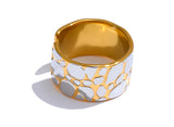 Metallic Hide Pattern Statement Band Ring