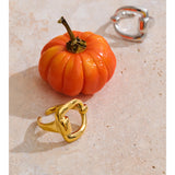 Kay Minimalist D Shape Ring