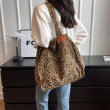 Jumbo Leopard Prints Shoulder Canvas Bags