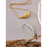 Elegant Clavicle Pendant Choker Necklace 