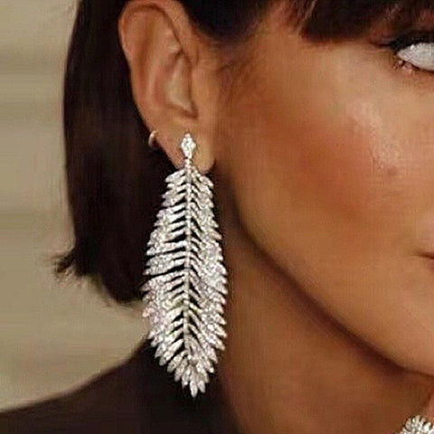 Signe Crystal Feather Earrings watereverysunday
