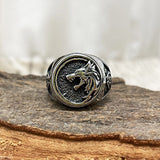 Valknut Wolf Head Amulet Ring watereverysunday