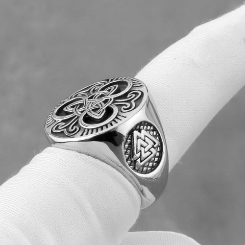 Traingular Rune Viking Odin Triangular Rune Ring